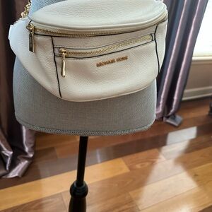 Michael Kors White Leather Crossbody Bag